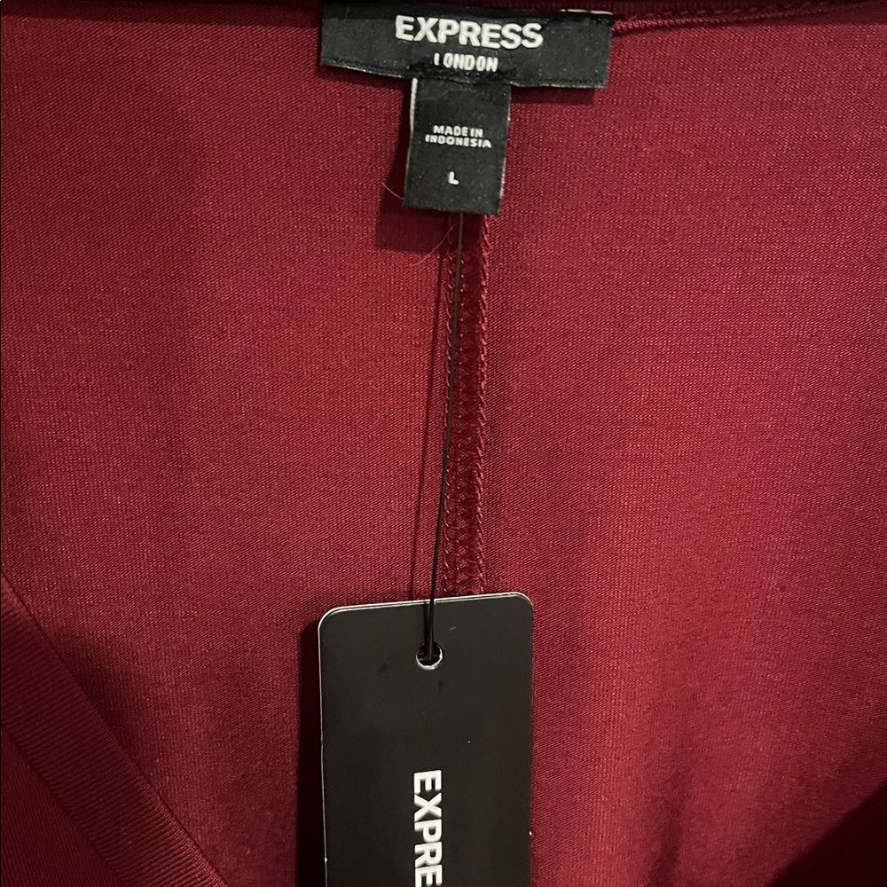 Express London Tee - Picture 4 of 5